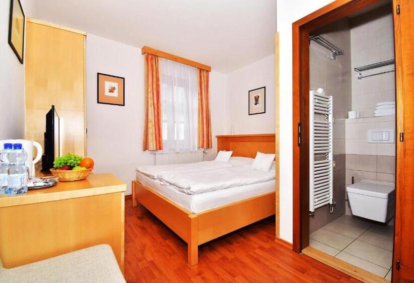 اتاق استاندارد, Penzion Na Ostrově