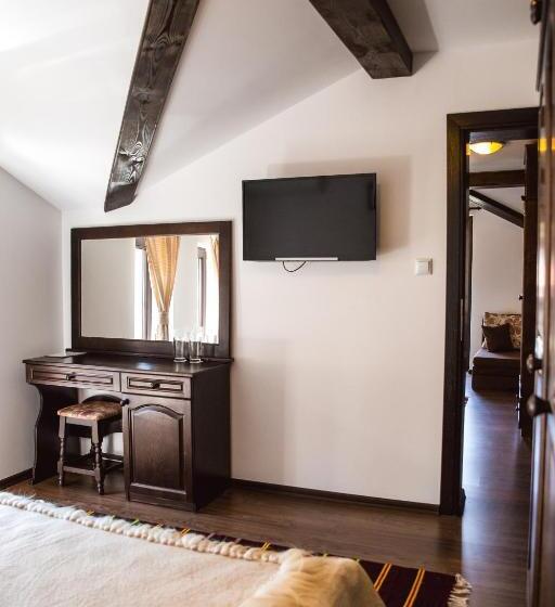 غرفة عائلية, Topalovi Guest House