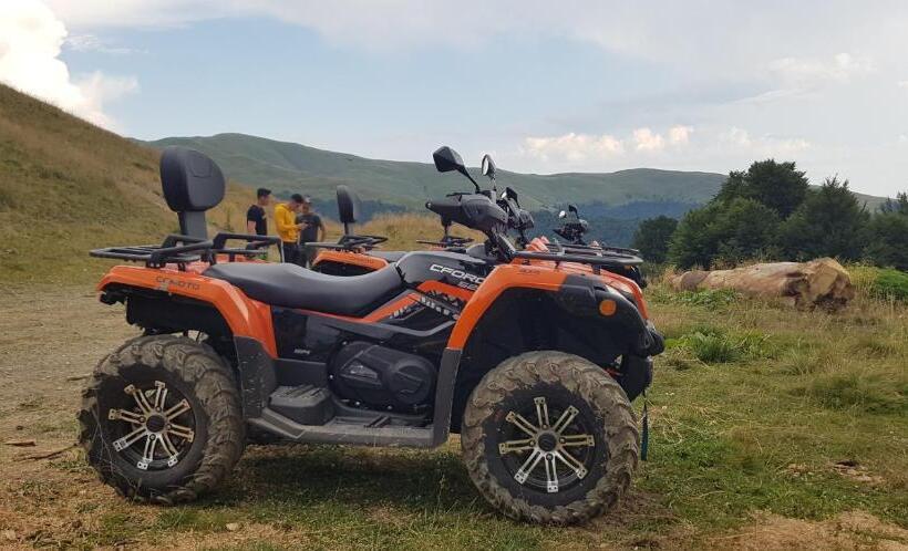 וילה בת חדר שינה 1, Vila Alunis