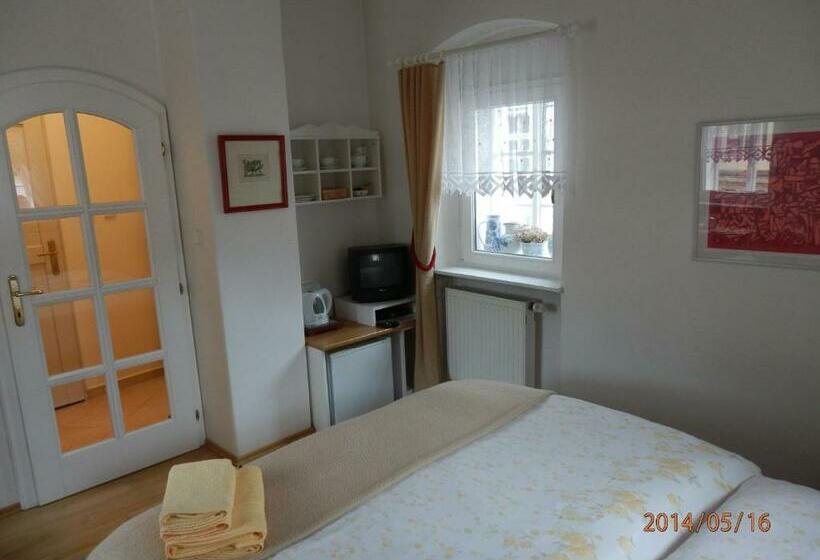 スタンダードルーム, Pension U Kapličky