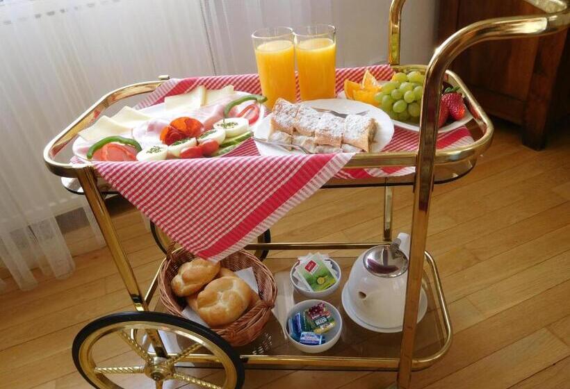 スイート, Pension U Kapličky