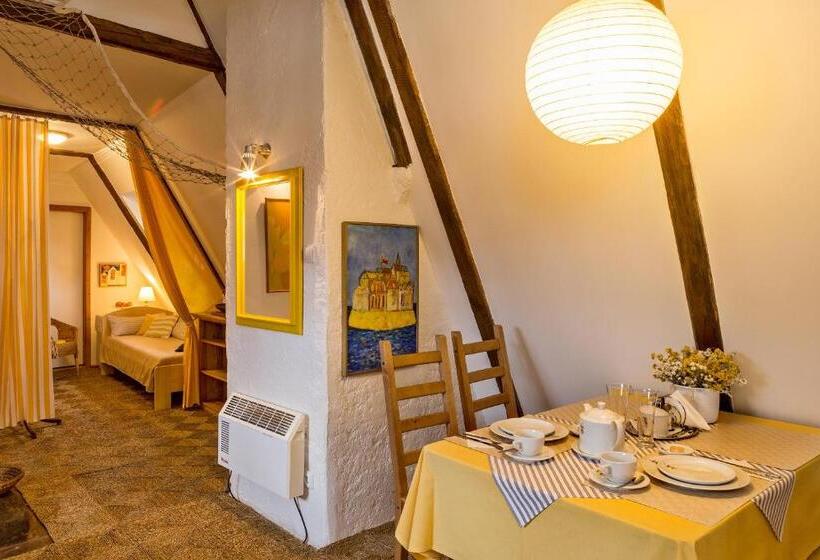 スイート, Pension U Kapličky