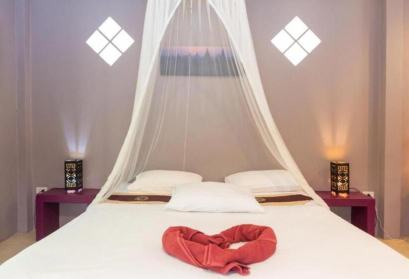 بنجلو سوبيريور, Alcove Bungalow