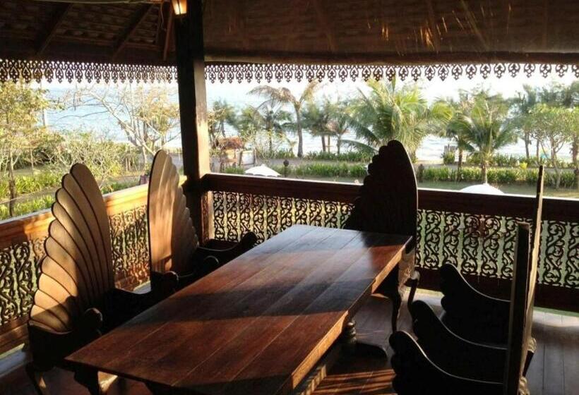 ویلای 3 خوابه, Ruen Thai Rim Haad
