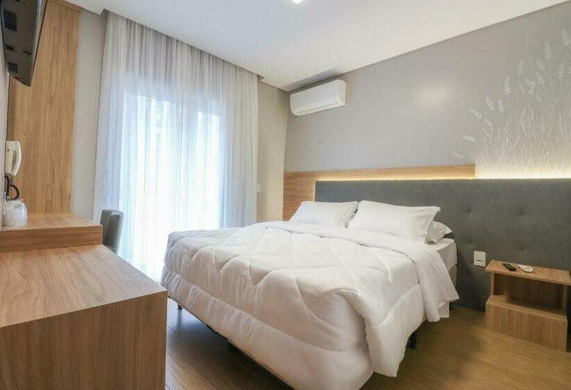 اتاق لوکس, Pousada Bella Viena