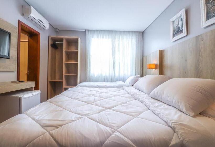 اتاق لوکس سه تخته, Pousada Bella Viena