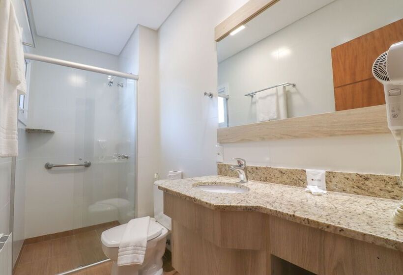 اتاق لوکس, Pousada Bella Viena