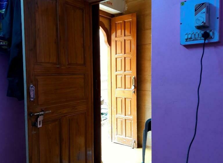 اتاق اکونومی, Ganesh