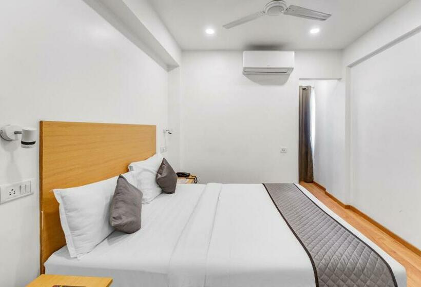 Habitación Estándar, Upar Hotels Thoraipakkam, Omr