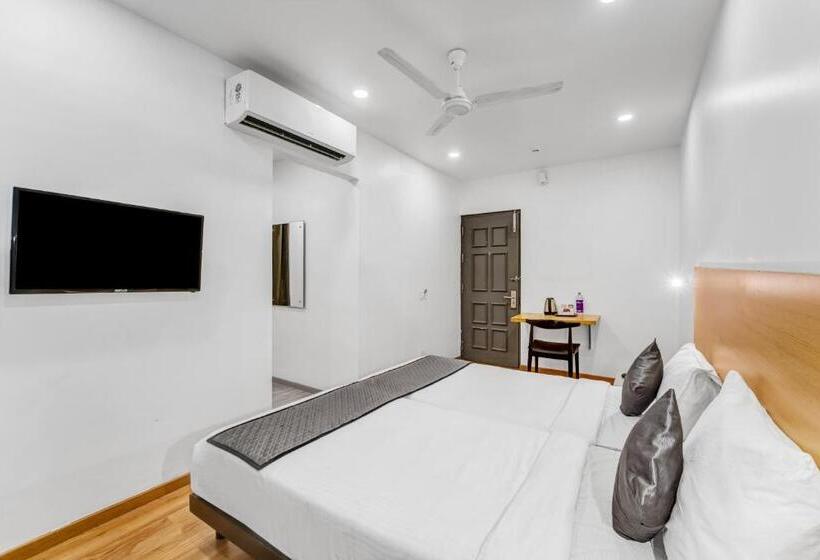 Habitación Deluxe, Upar Hotels Thoraipakkam, Omr