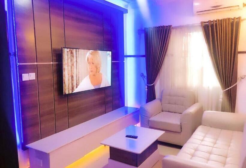 سوئیت با تخت بزرگ, Presken Hotel @villa