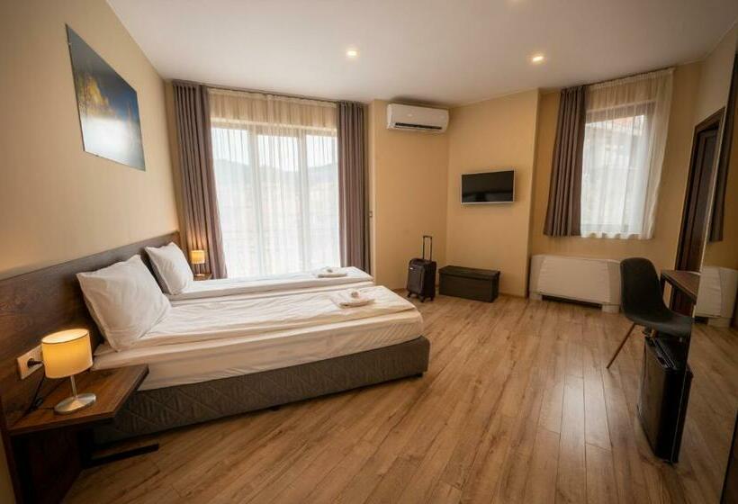 اتاق استاندارد با بالکن, семеен хотел константинови