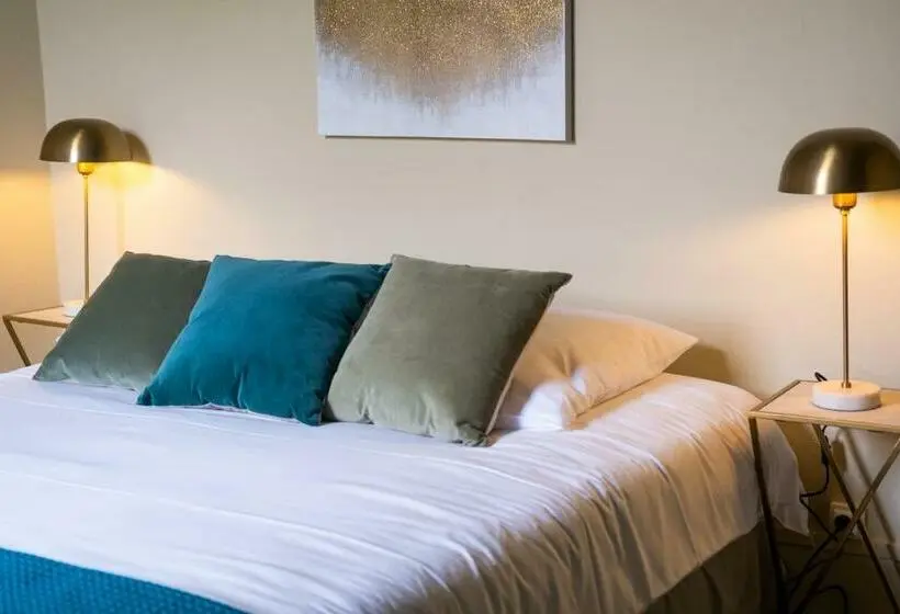 スタンダードルーム, Les Chambres Du Montréal Et L Hôtel Particulier