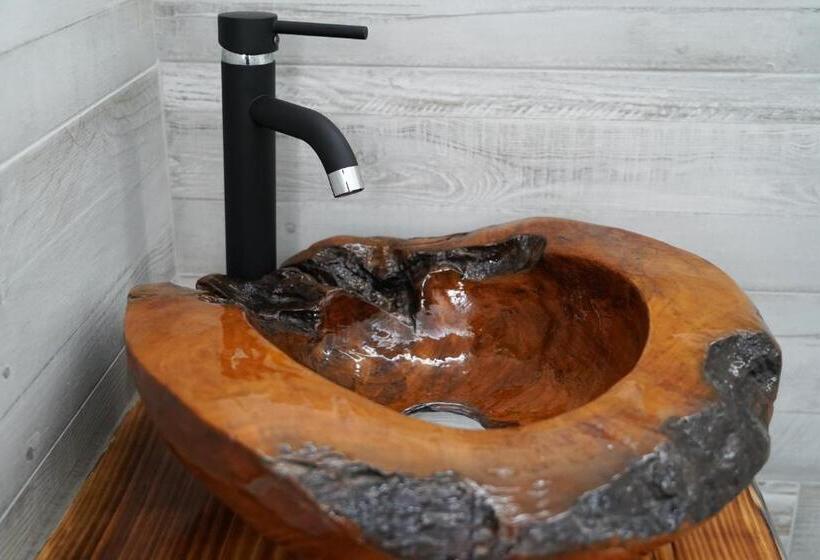 اتاق استاندارد اینتریور, Familiainn Rooms & Apartments