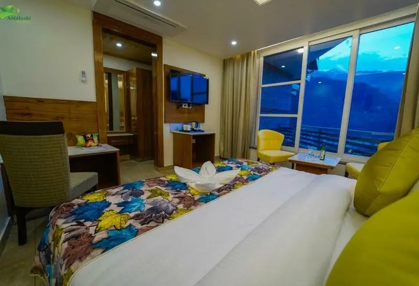 デラックスルーム, Abhilashi Residency & Spa   Centrally Heated & Air Cooled