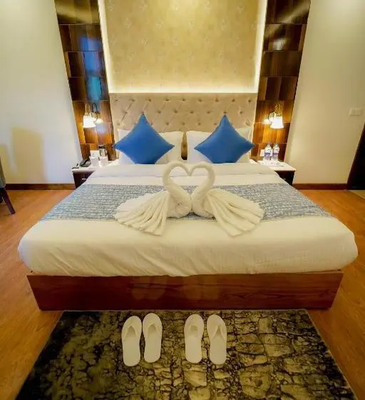 スーペリアールーム, Abhilashi Residency & Spa   Centrally Heated & Air Cooled