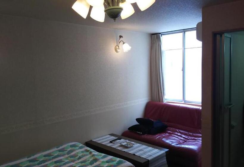 اتاق اکونومی, ホテル4fマカロニ