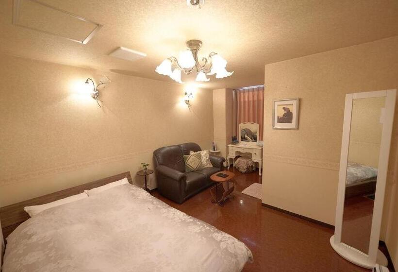 اتاق اکونومی, ホテル4fマカロニ