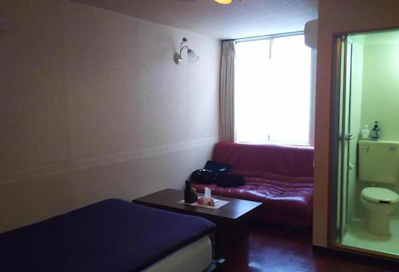 اتاق اکونومی, ホテル4fマカロニ