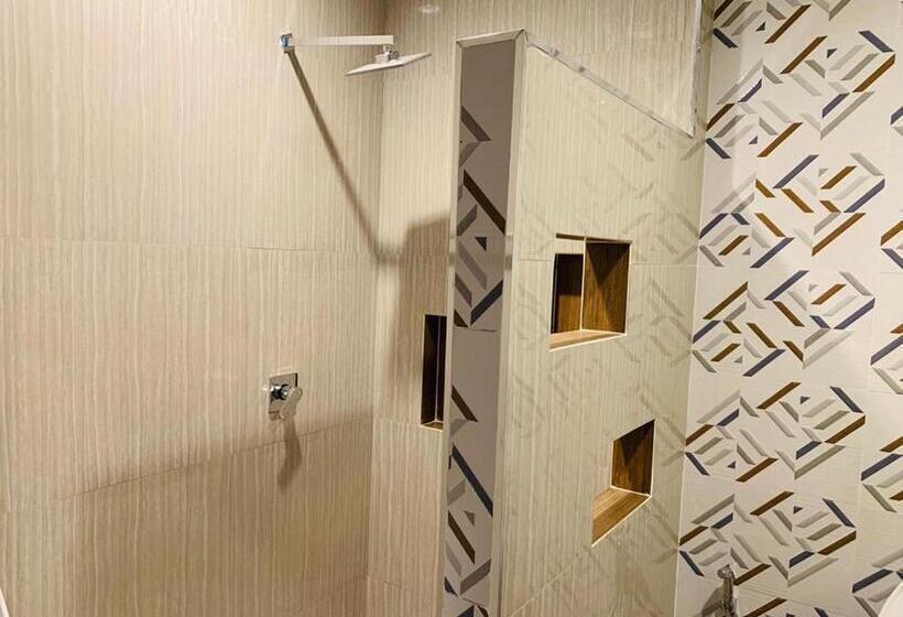 Номер Deluxe, โรงแรมมาลินี