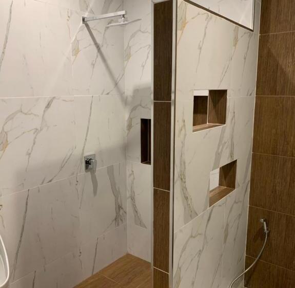 Номер Deluxe, โรงแรมมาลินี