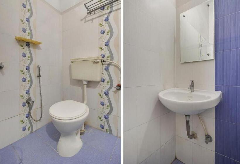 スタンダードルーム, O Anuguna Tulasi Grand Near Jntu University Hyderabad