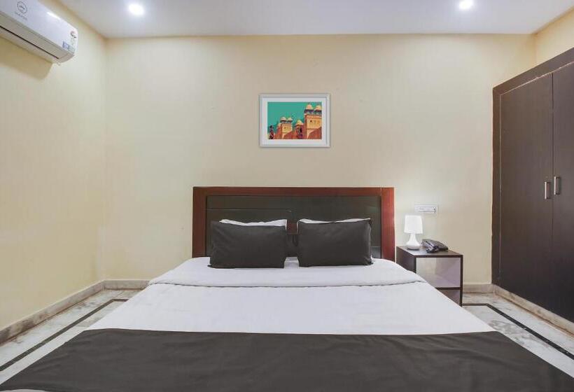 デラックスルーム, O Anuguna Tulasi Grand Near Jntu University Hyderabad