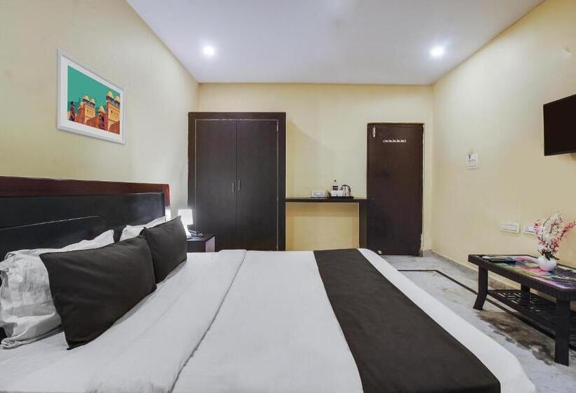 デラックスルーム, O Anuguna Tulasi Grand Near Jntu University Hyderabad