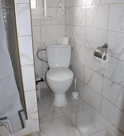 اتاق استاندارد سه نفره, гостинний двір вишня