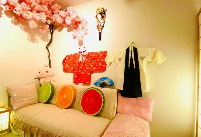 Люкс Дюплекс, 雲波館