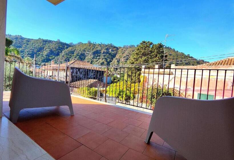 带山景的复式房间, Made In Sicily Santa Tecla