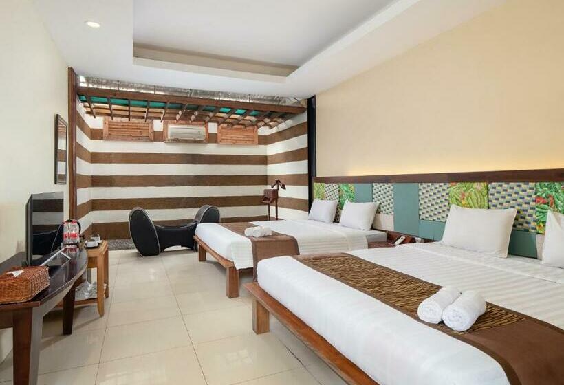 Номер Deluxe, The Village Resort Bogor