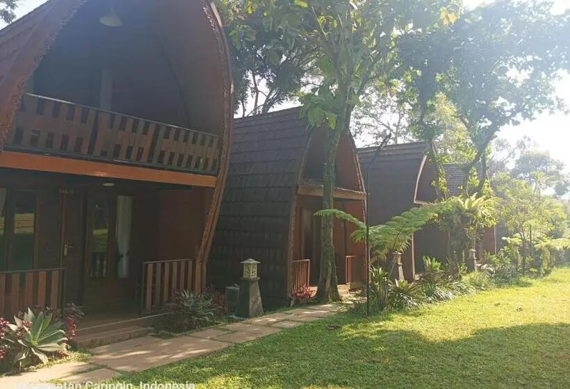ガーデンビューファミリールーム, The Village Resort Bogor