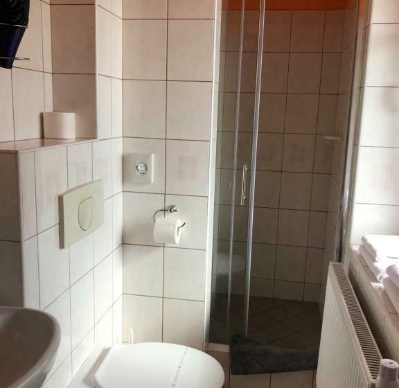 Standard-huone, Vladimír