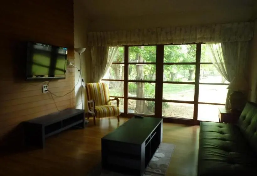 Talo 1 Makuuhuone, Muaklek Paradise Resort