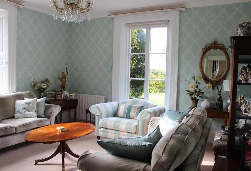 스탠다드 자쿠지 룸, The Grange