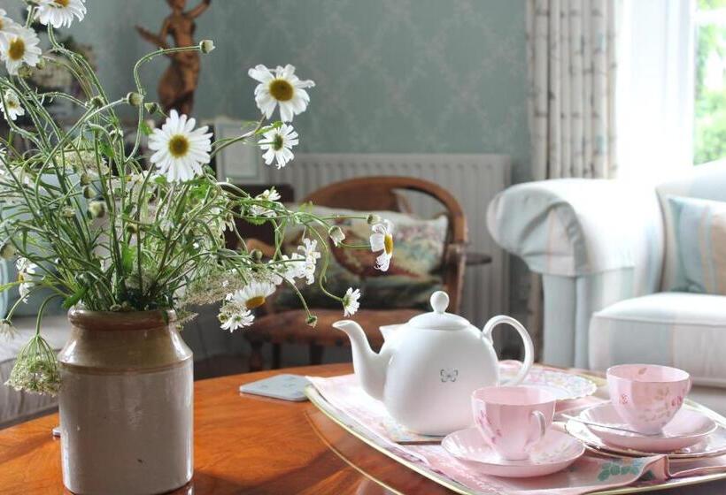 스탠다드 자쿠지 룸, The Grange