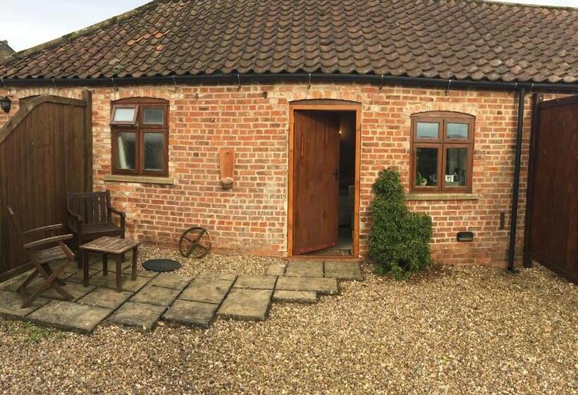 디럭스 룸, The Grange