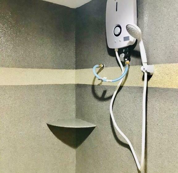 豪华房间, Highway Times Inn