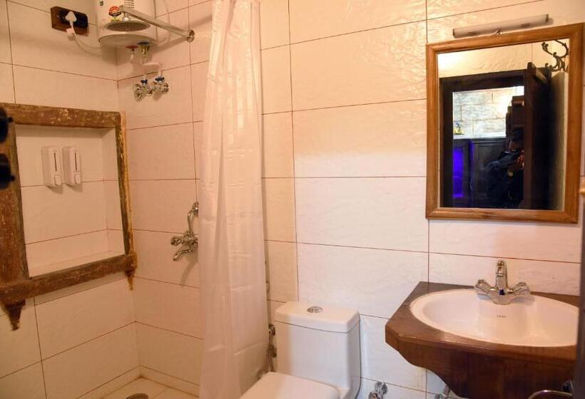 Люкс с Балконом, The Thikana Heritage