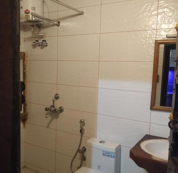 Номер Стандарт, The Thikana Heritage