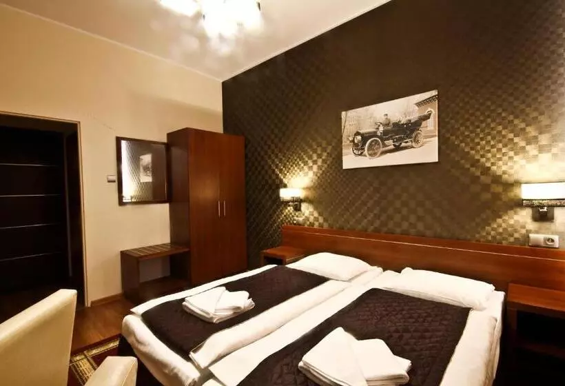 اتاق استاندارد یک نفره, Centrum Green Hill Business & Spa