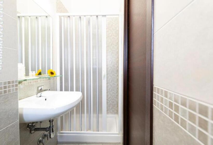 스탠다드 싱글 룸, Del Sole