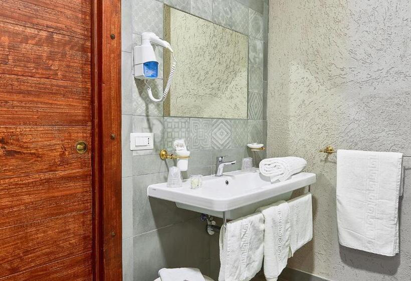 スーペリアースイート, Del Sole