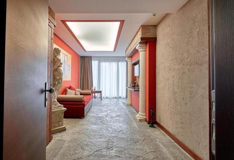 スーペリアースイート, Del Sole