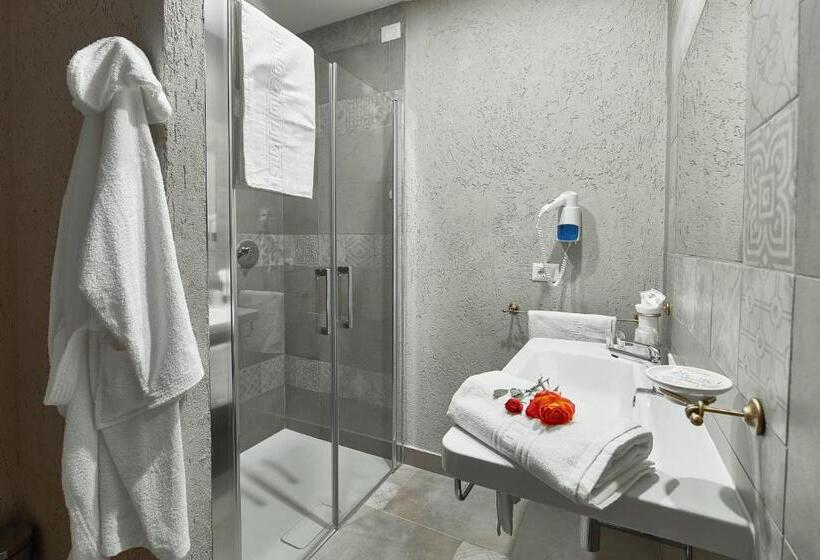 スイート, Del Sole