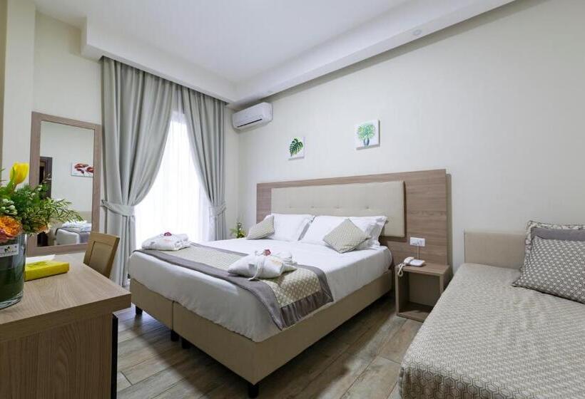 スーペリアールーム, Del Sole