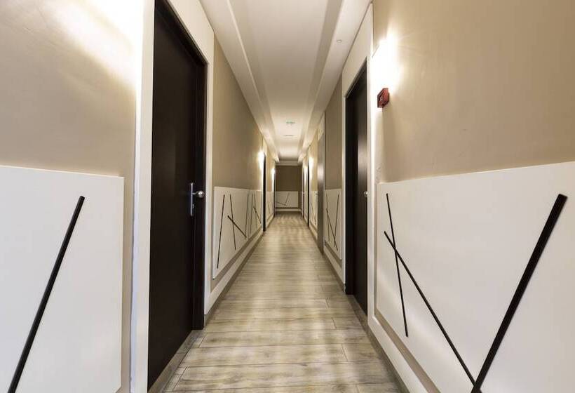 スタンダードルーム, Del Sole