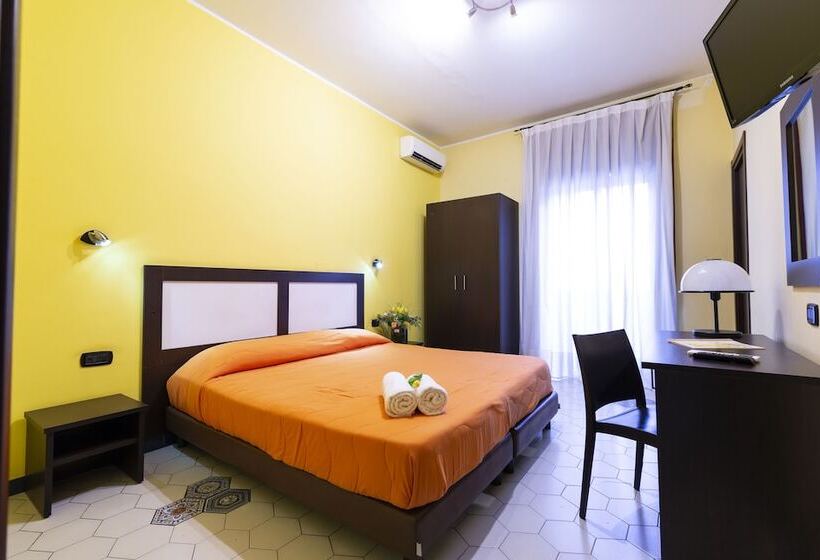 エコノミールーム, Del Sole