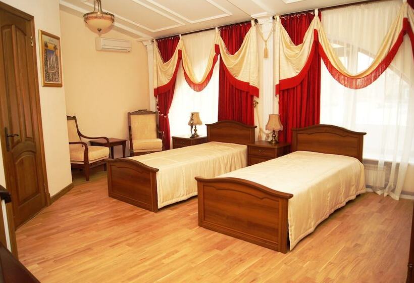 デラックスルーム, Dynasty Apartments